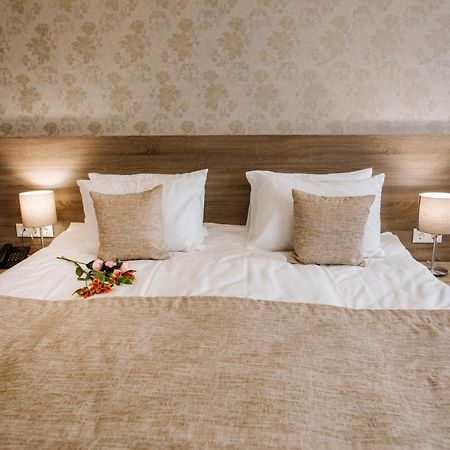 Hotel Alkor Trouskavets Extérieur photo