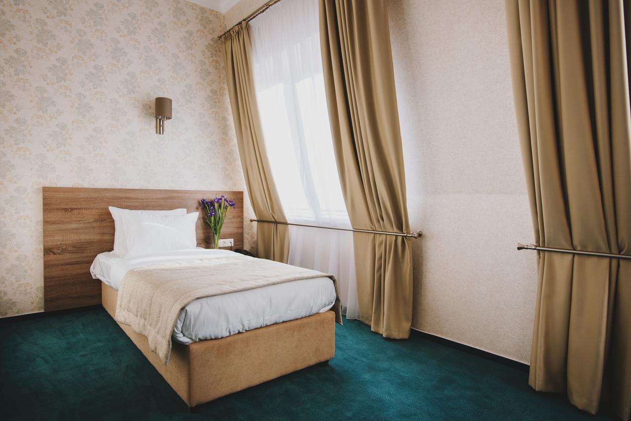 Hotel Alkor Trouskavets Extérieur photo