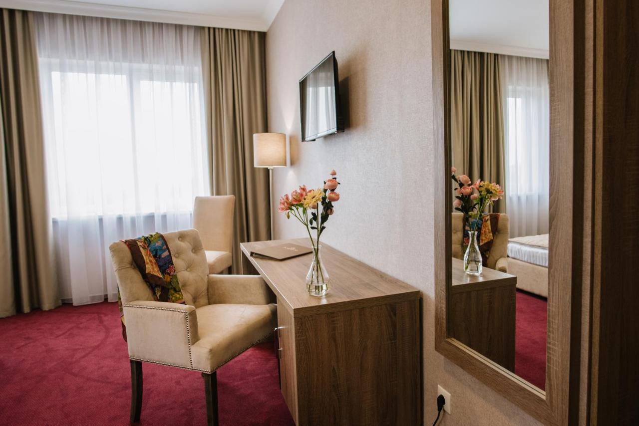 Hotel Alkor Trouskavets Extérieur photo